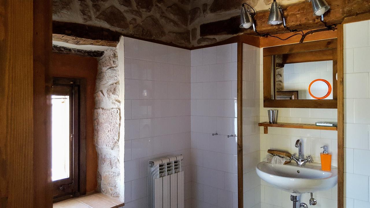La Torre Blanca Villa Cardona Luaran gambar