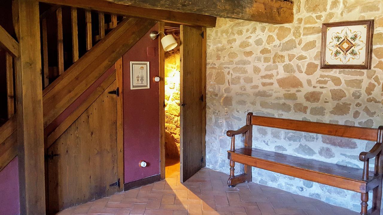 La Torre Blanca Villa Cardona Luaran gambar