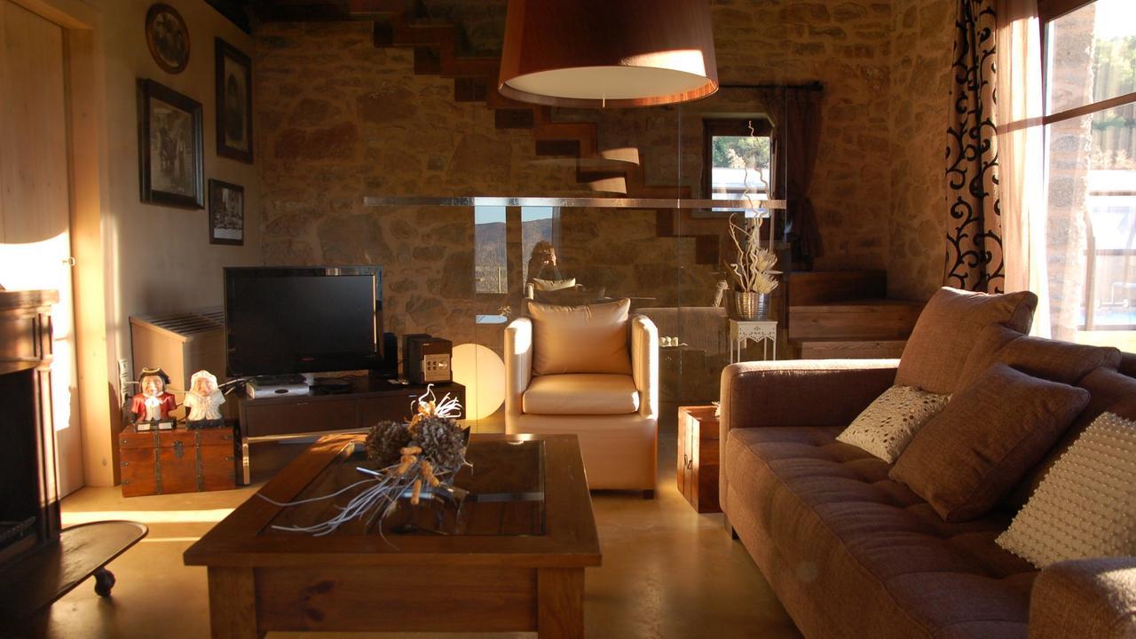 La Torre Blanca Villa Cardona Luaran gambar